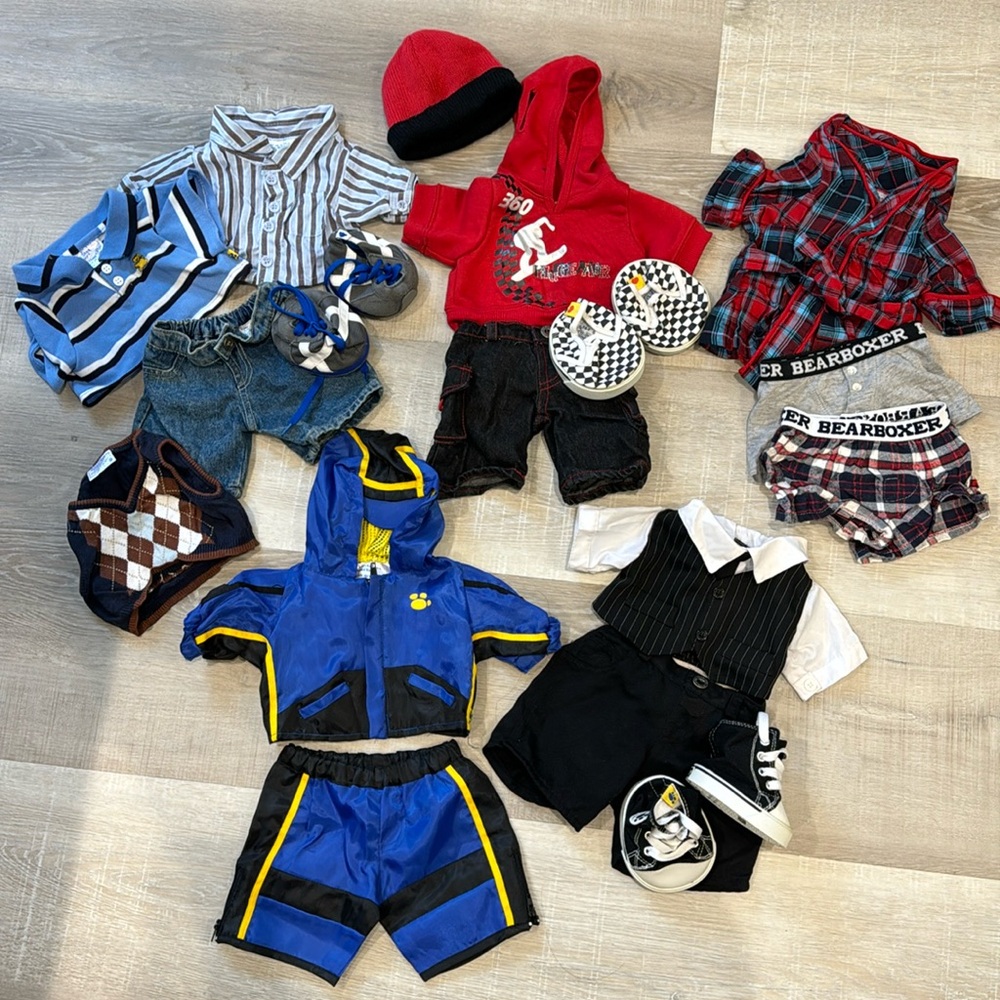 Lot of Build-A-Bear Clothes. EUC